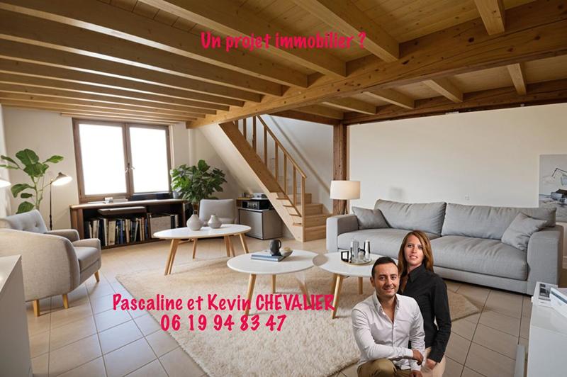 Immeuble - 135 m² - 8 pièces