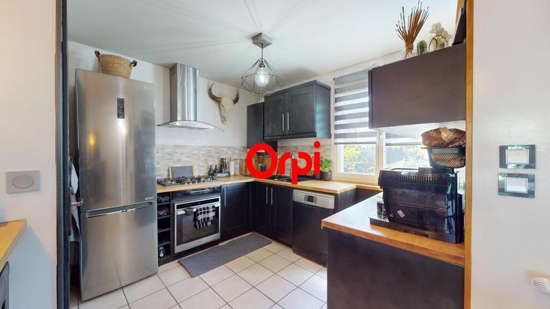 Maison - 98 m² - 5 pièces