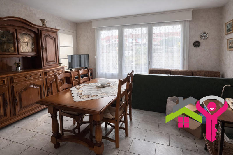 Maison - 80 m² - 4 pièces