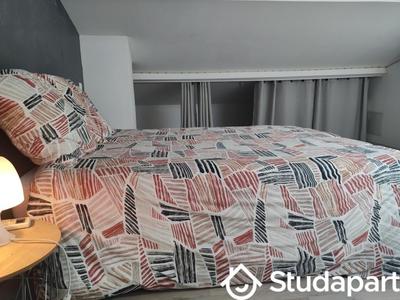 Chambre - 30 m² - 1 pièce