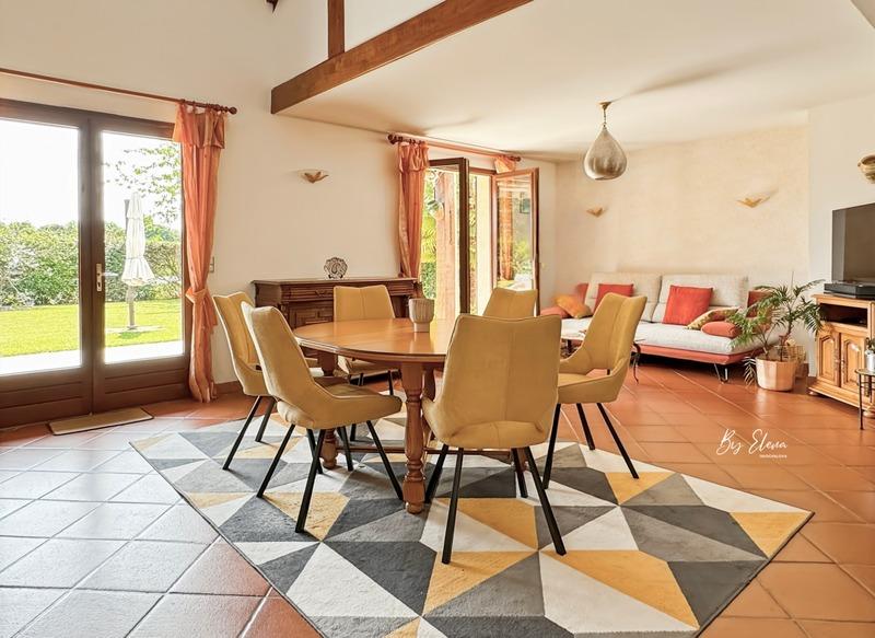 Maison - 164 m² - 7 pièces