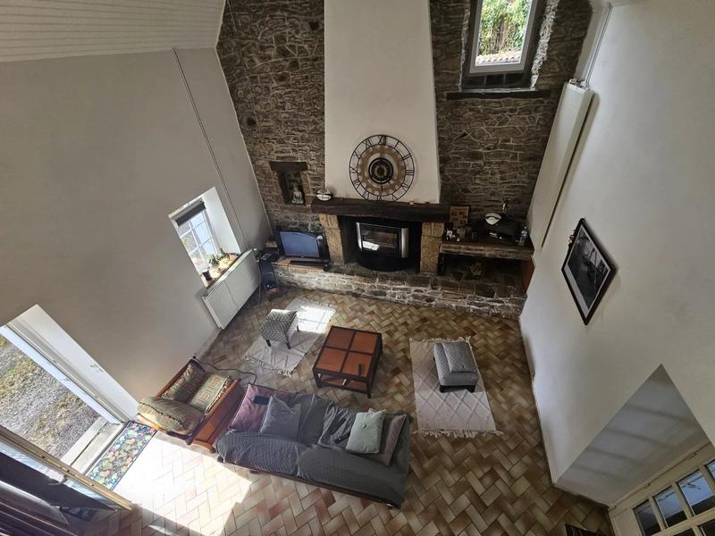 Maison - 185 m² - 5 pièces