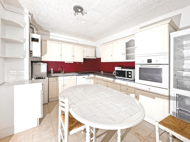 Appartement - 67 m² - 3 pièces