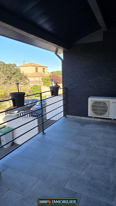 Maison - 230 m² - 9 pièces