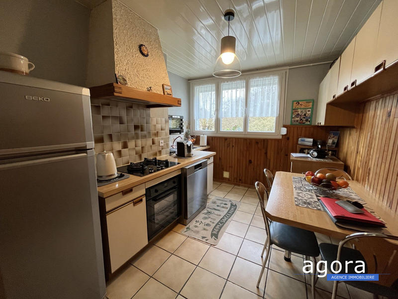 Appartement - 76 m² - 4 pièces