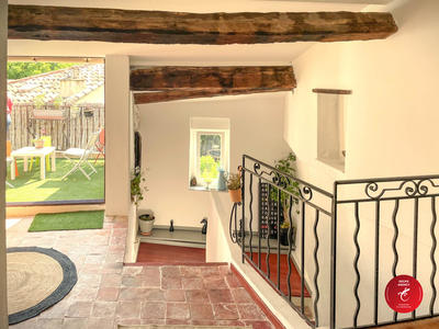 Maison - 187 m² - 8 pièces