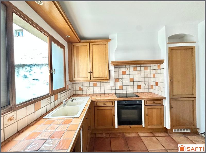 Appartement - 81 m² - 3 pièces