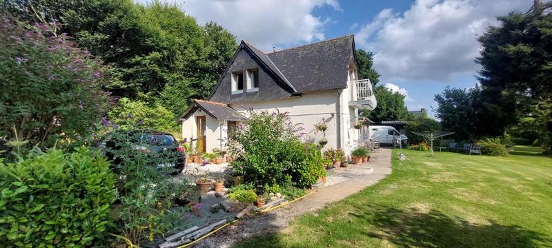 Maison en pierre - 114 m² - 4 pièces