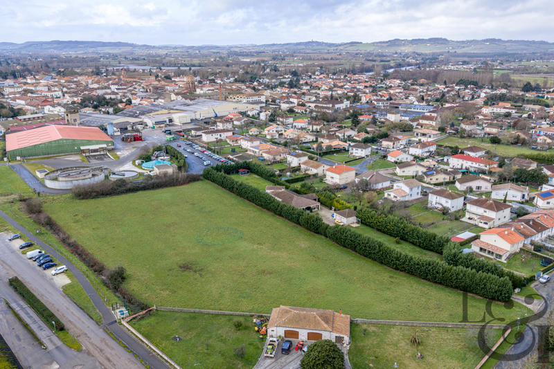 Terrain - 10 843 m²