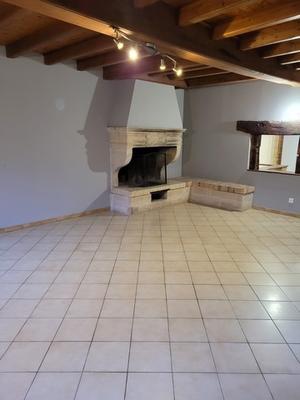 Maison - 204 m² - 7 pièces