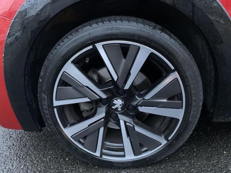 Peugeot 208 II PureTech 100 s&amp;amp;S Eat8 Gt Line