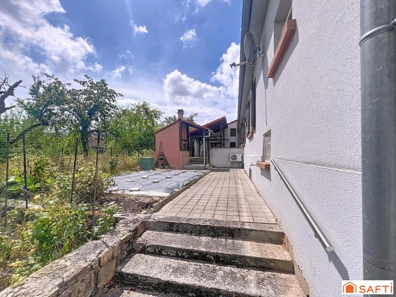 Maison - 181 m² - 6 pièces