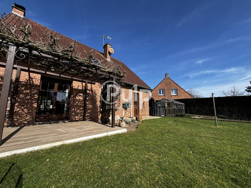 Maison - 105 m² - 6 pièces