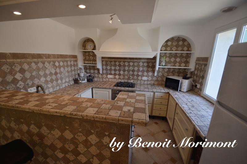 Maison - 220 m² - 7 pièces