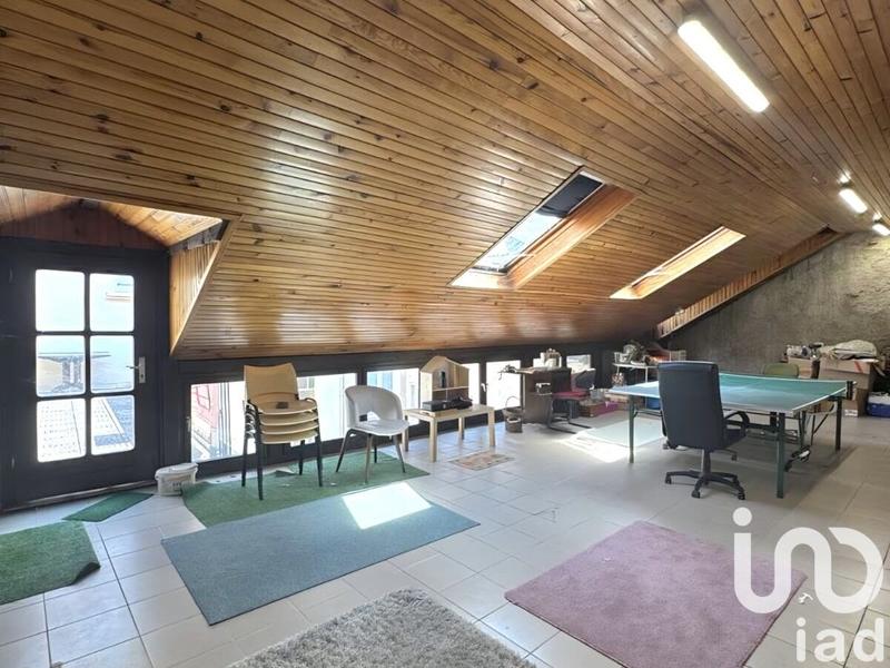 Appartement - 156 m² - 6 pièces