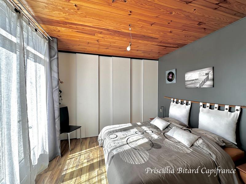 Maison - 175 m² - 7 pièces