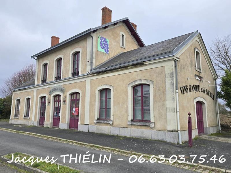 Immeuble - 150 m² - 1 pièce