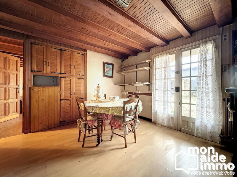 Maison - 160 m² - 10 pièces