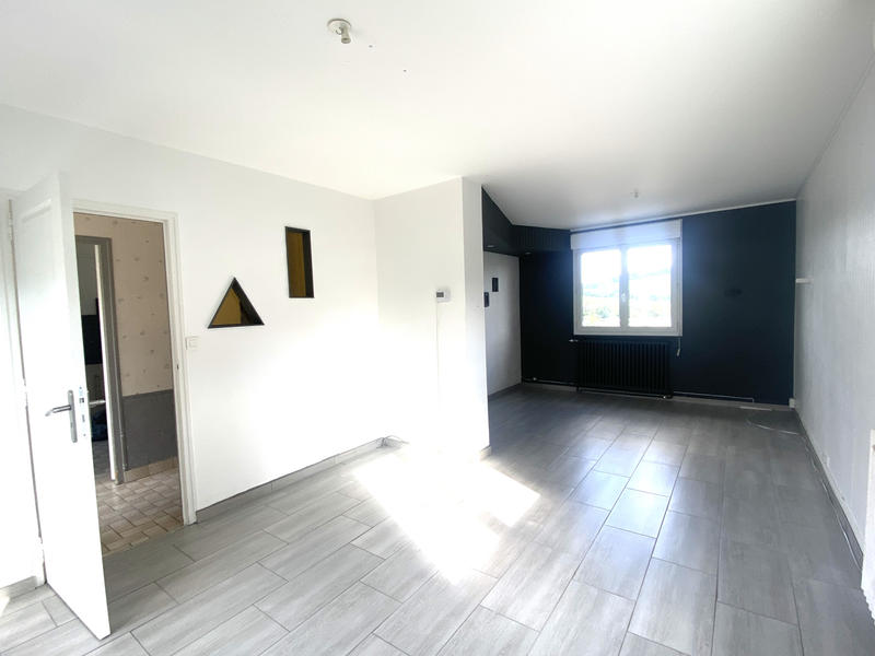 Maison - 88 m² - 4 pièces