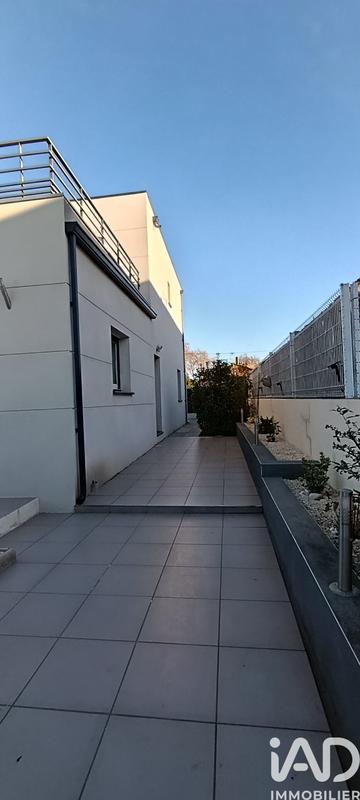 Maison - 137 m² - 5 pièces