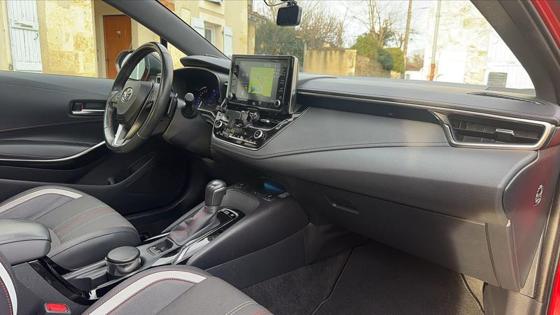 Toyota Corolla XII 2.0 Vvt-i 184 Hybrid Cvt Gr Sport