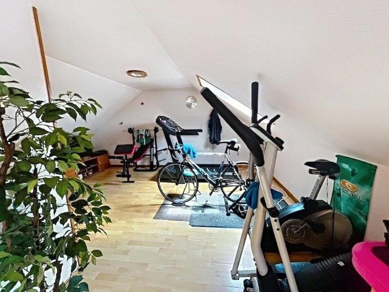 Maison - 123 m² - 8 pièces