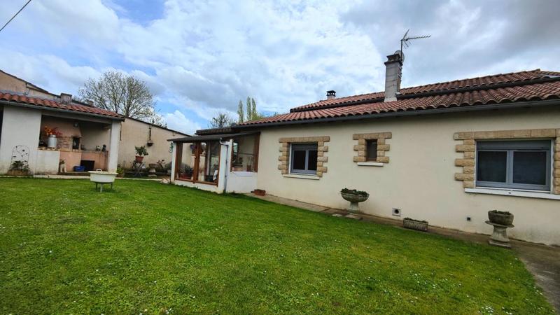 Maison - 122 m² - 4 pièces