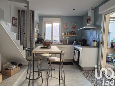 Maison - 81 m² - 4 pièces