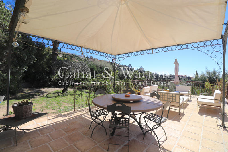 Villa - 135 m² - 6 pièces