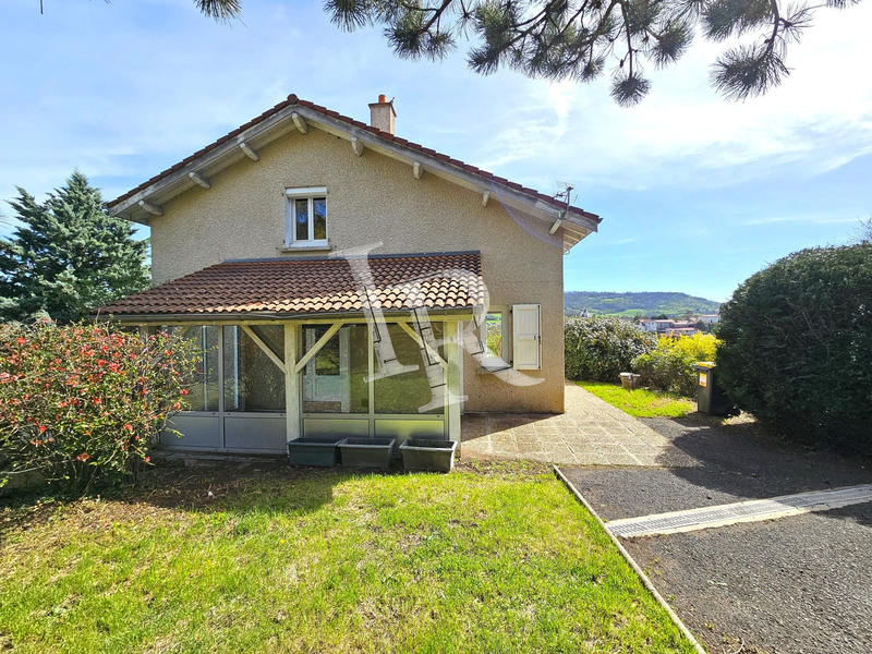 Maison - 145 m² - 5 pièces
