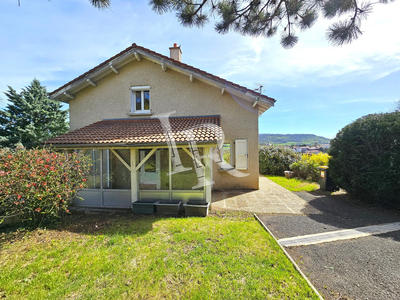 Maison - 145 m² - 5 pièces