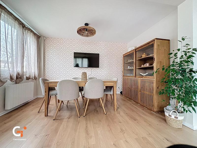 Maison - 120 m² - 5 pièces