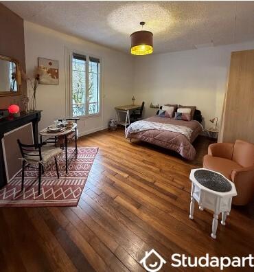 Chambre - 30 m² - 1 pièce