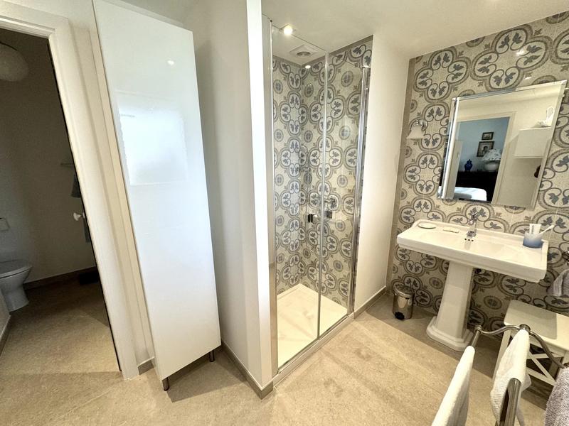 Villa sur toit - 90 m² - 3 pièces