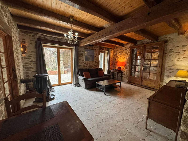 Maison - 306 m² - 8 pièces