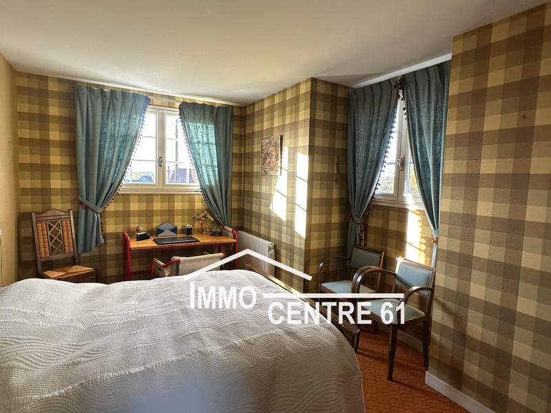 Maison - 163 m² - 5 pièces