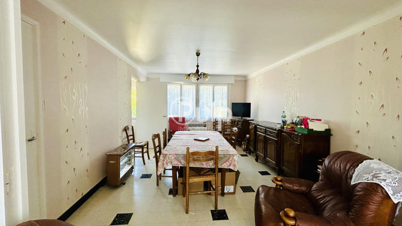 Maison - 102 m² - 5 pièces