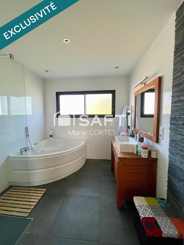 Maison - 174 m² - 6 pièces