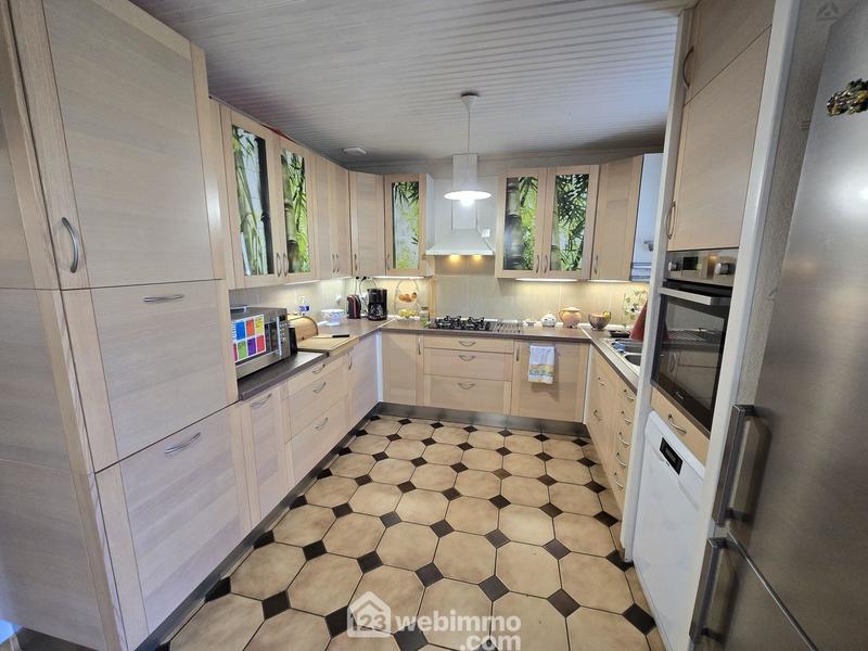 Maison - 129 m² - 5 pièces