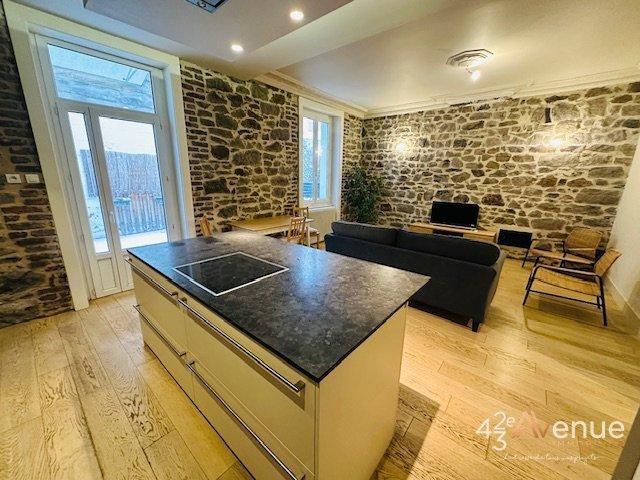 Appartement - 91 m² - 4 pièces