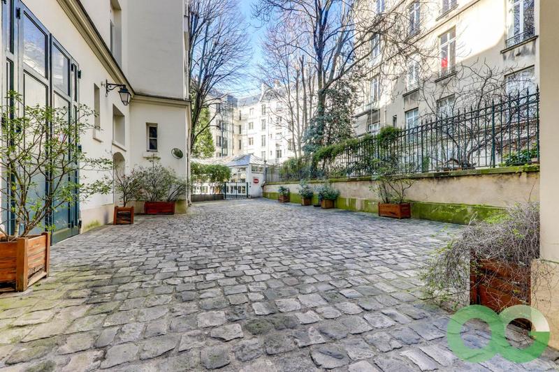 Appartement - 165 m² - 4 pièces