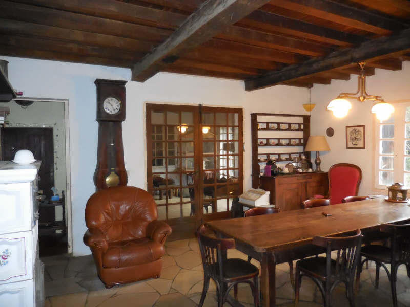 Maison - 240 m² - 10 pièces