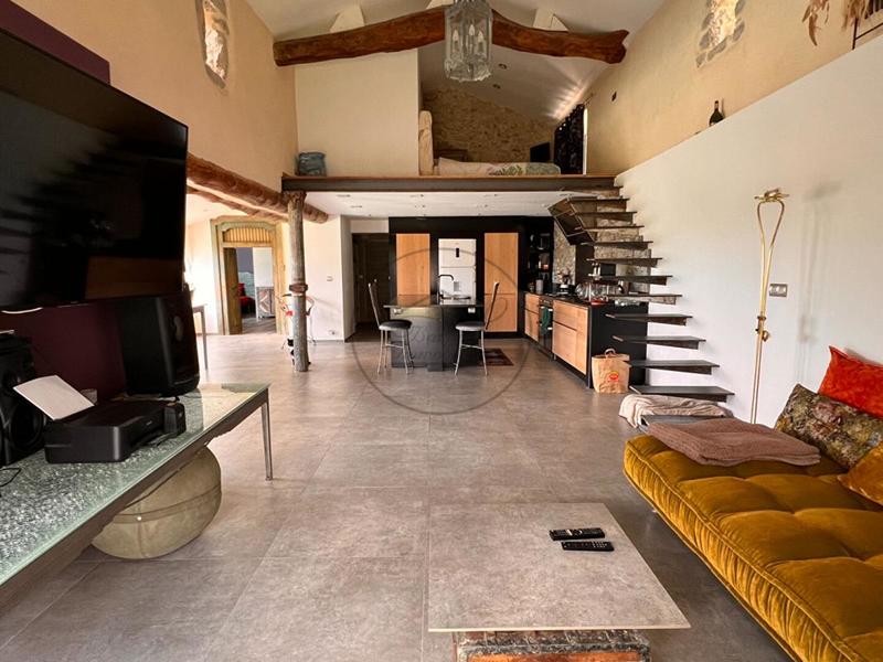 Maison provençale - 183 m² - 4 pièces