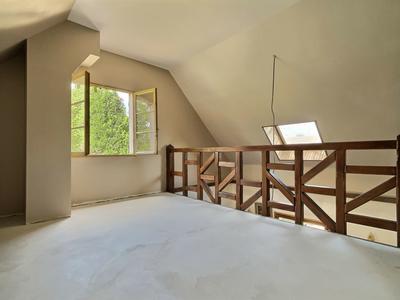 Maison - 257 m² - 9 pièces