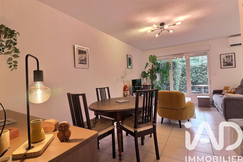 Appartement - 60 m² - 3 pièces