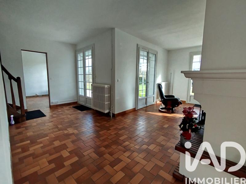 Maison - 229 m² - 6 pièces