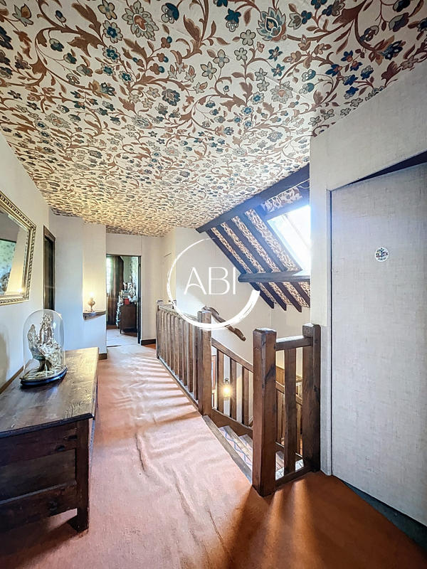 Maison ancienne - 140 m² - 6 pièces