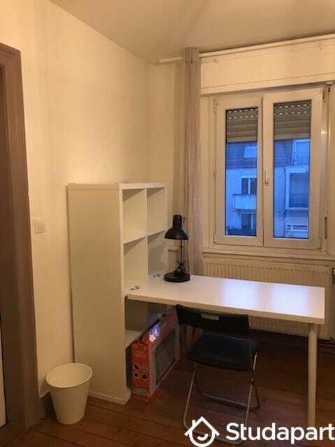 Chambre - 15 m² - 1 pièce