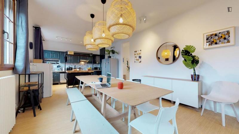 Chambre - 12 pièces