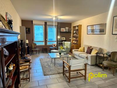 Appartement - 84 m² - 4 pièces